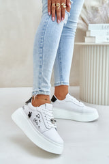 Lace-up natural leather sneakers