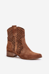 Elegant openwork pattern boots