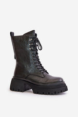 Rounded toe caps black boots