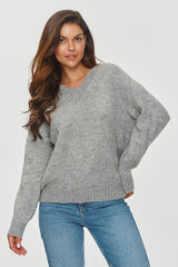 Loose-fitting women's sweater