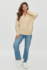 Loose-fitting women's sweater