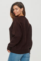 Loose-fitting women's sweater