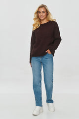 Long sleeves loose-fitting sweater