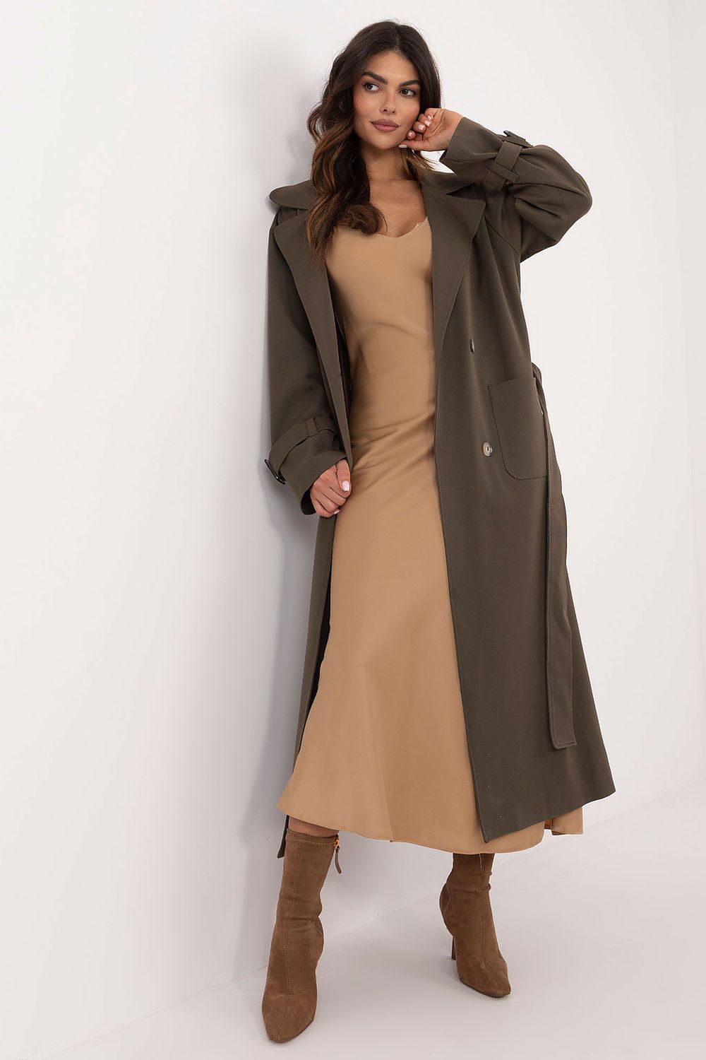 Elegant stylish transitional trench coat