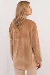 Velour blouse with decorative creasing