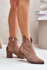 Distressed toes cowboy heel boots