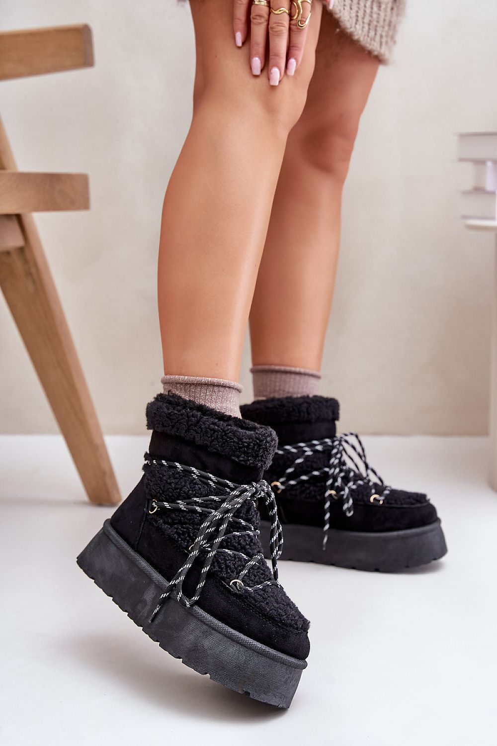 Women's snow boots with a platform