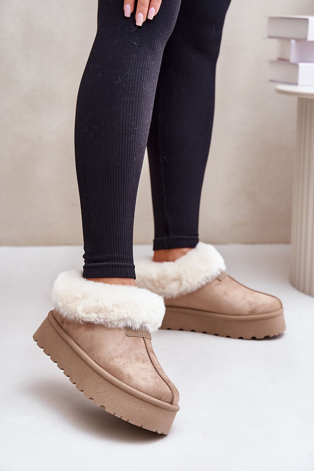 Snow boots made of eco suede