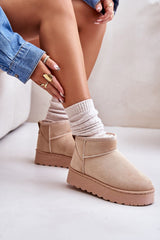 Stylish beige snow boots with ankle shaft