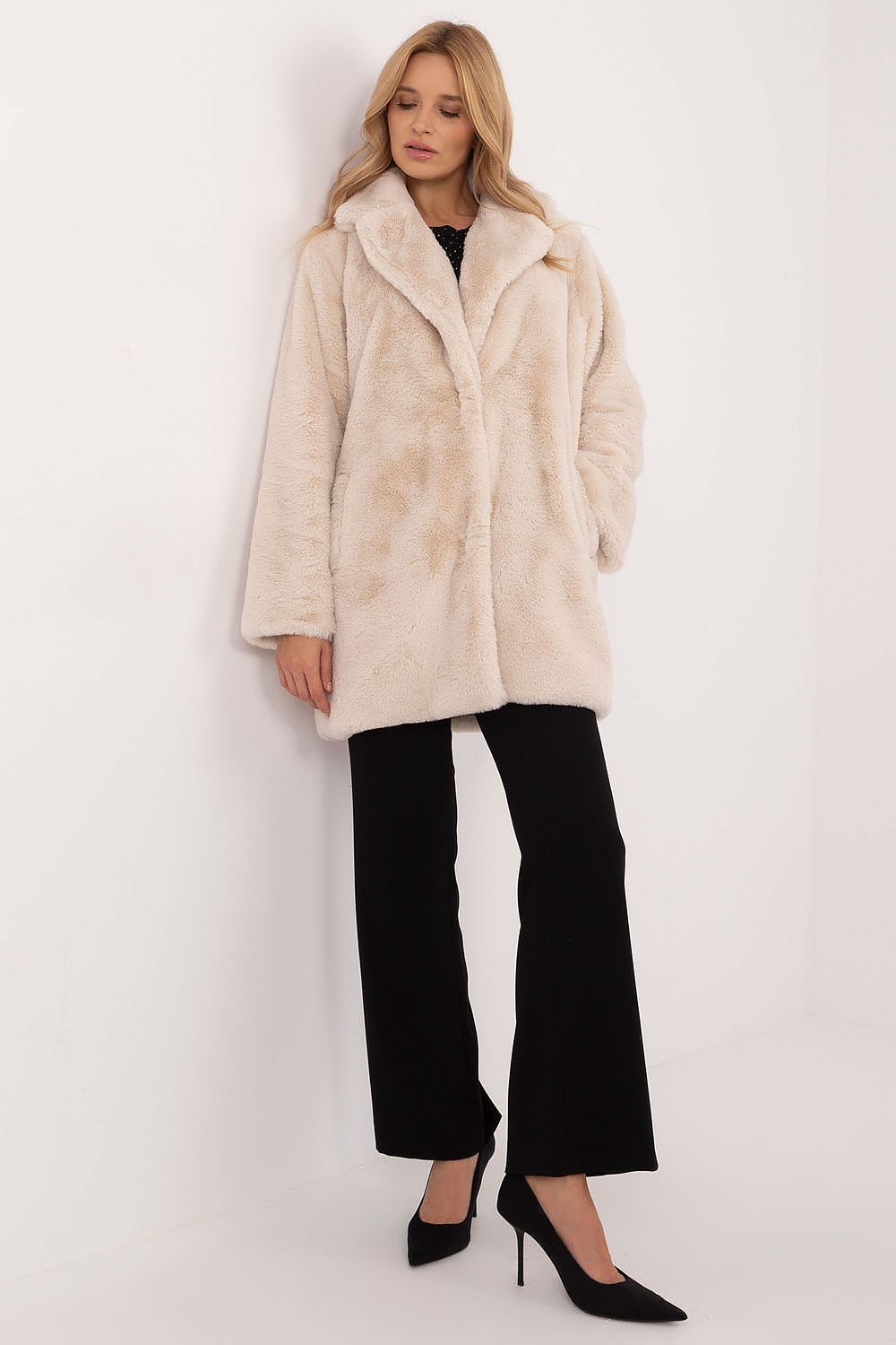 Women's transitional beige coat