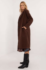 Single-breasted button closure coat