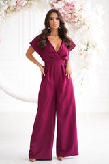 Stylish jumpsuit with cut-off waist