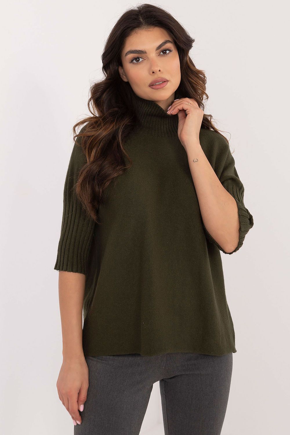 Short sleeve turtleneck casual sweater