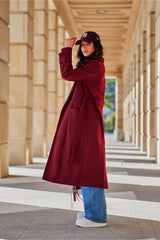 Classic cut with a waist belt wool coat