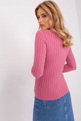 Classic cut with a ribbed fabric sweater