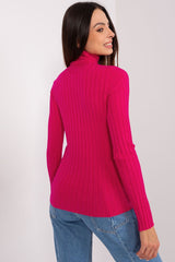 Classic cut with a ribbed fabric sweater