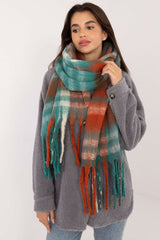 Elegant classic checkered pattern scarf