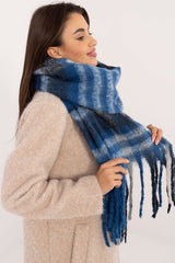 Elegant classic checkered pattern scarf