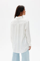 Long sleeve delicately shiny fabric shirt