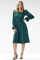 Elegant long sleeves flared bottom cocktail dress