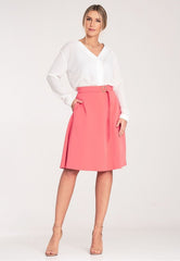 Loose-fitting flared knee-length skirt