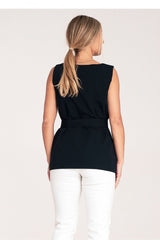 Trapezoidal elegant unbuttoned blouse