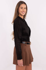 Long sleeve casual shirt with a universal cut