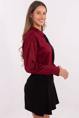 Long sleeve casual shirt with a universal cut