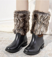 Black ankle boots with fur lining