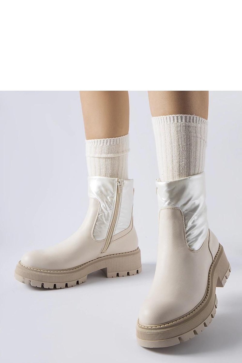 Boots model 204586 Solea  Main image