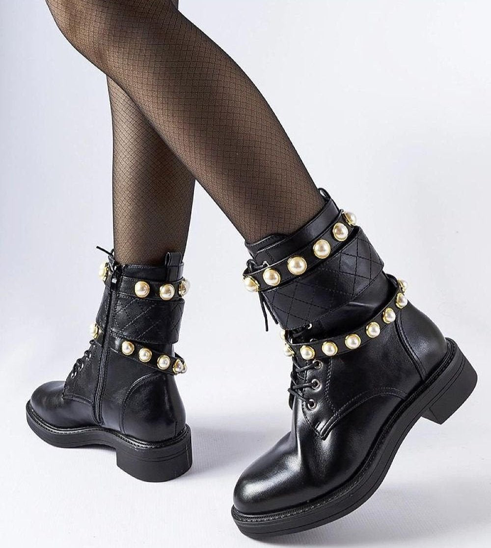 Black insulated Normand boots with pearls