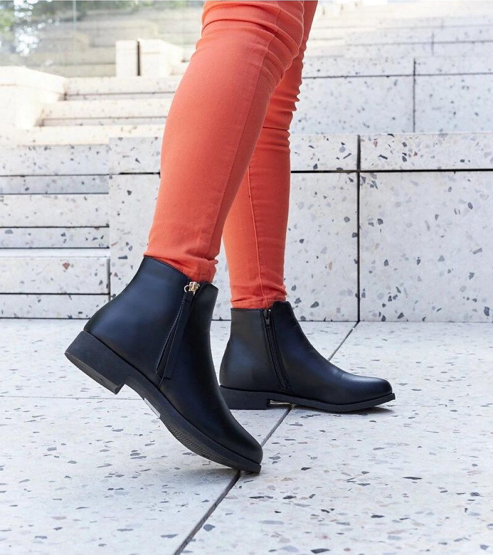 Black Paien flat heel ankle boots