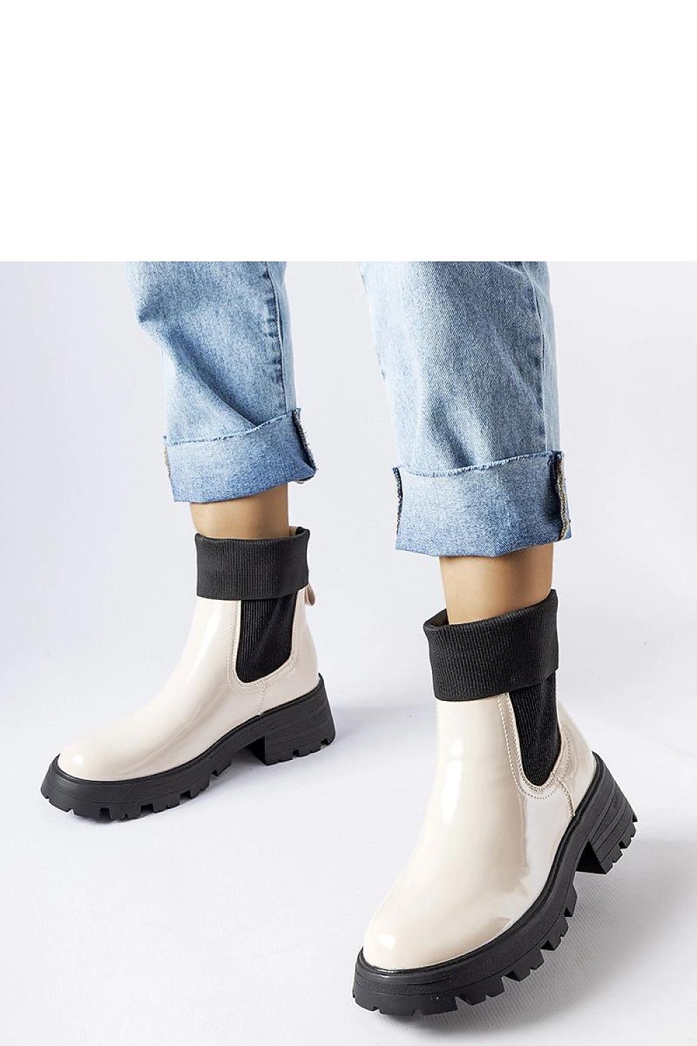 Boots model 204616 Solea  Main image