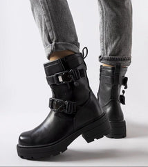 Enrico Elegant black ankle boots