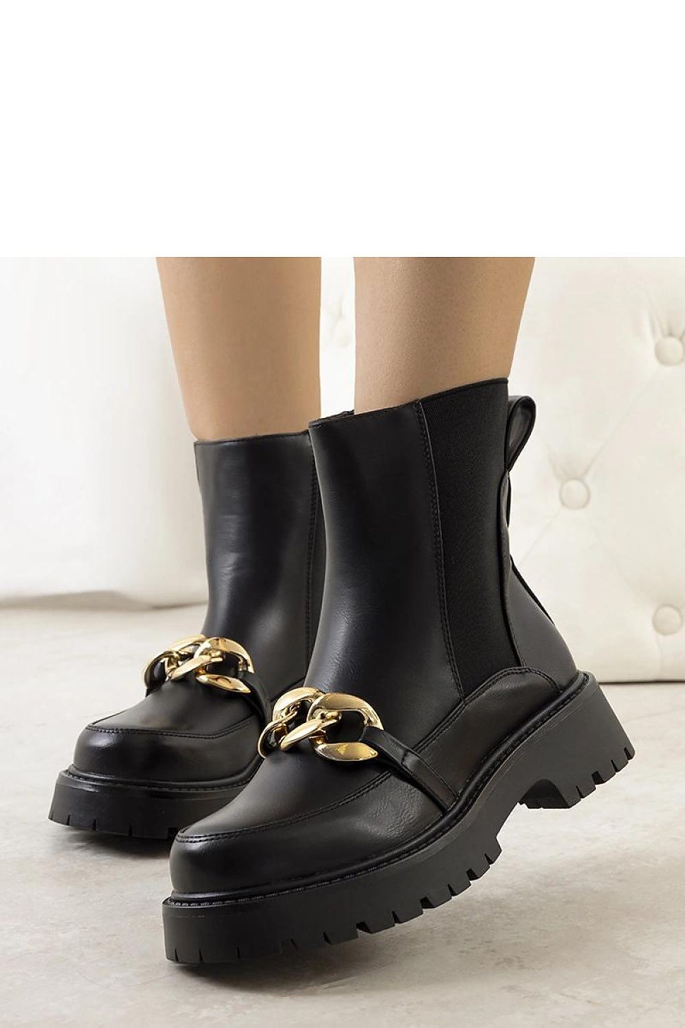 Boots model 204635 Solea  Main image