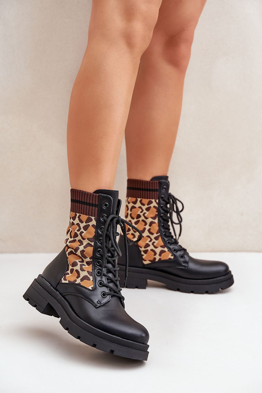 Women's leopard print pattern ankle boots