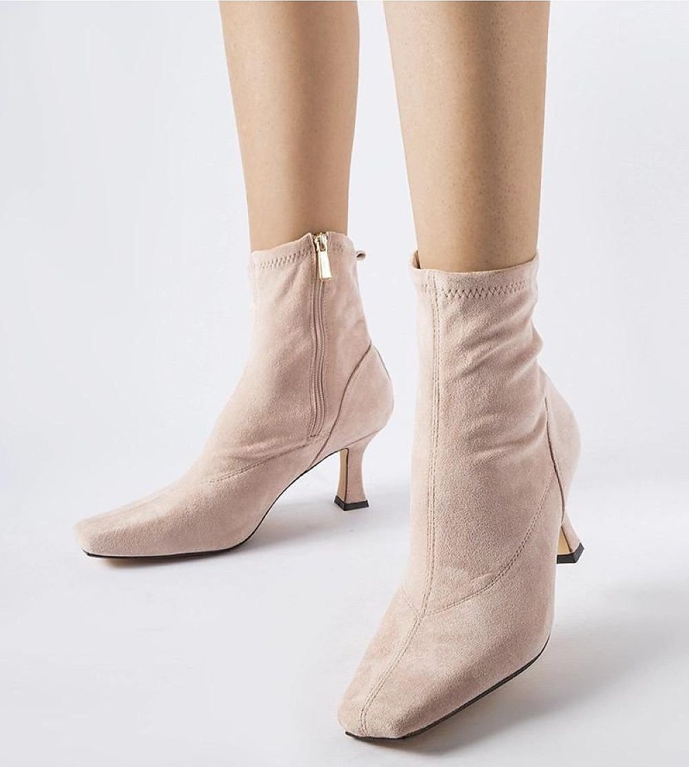 Beige Lucerne low-heeled boots