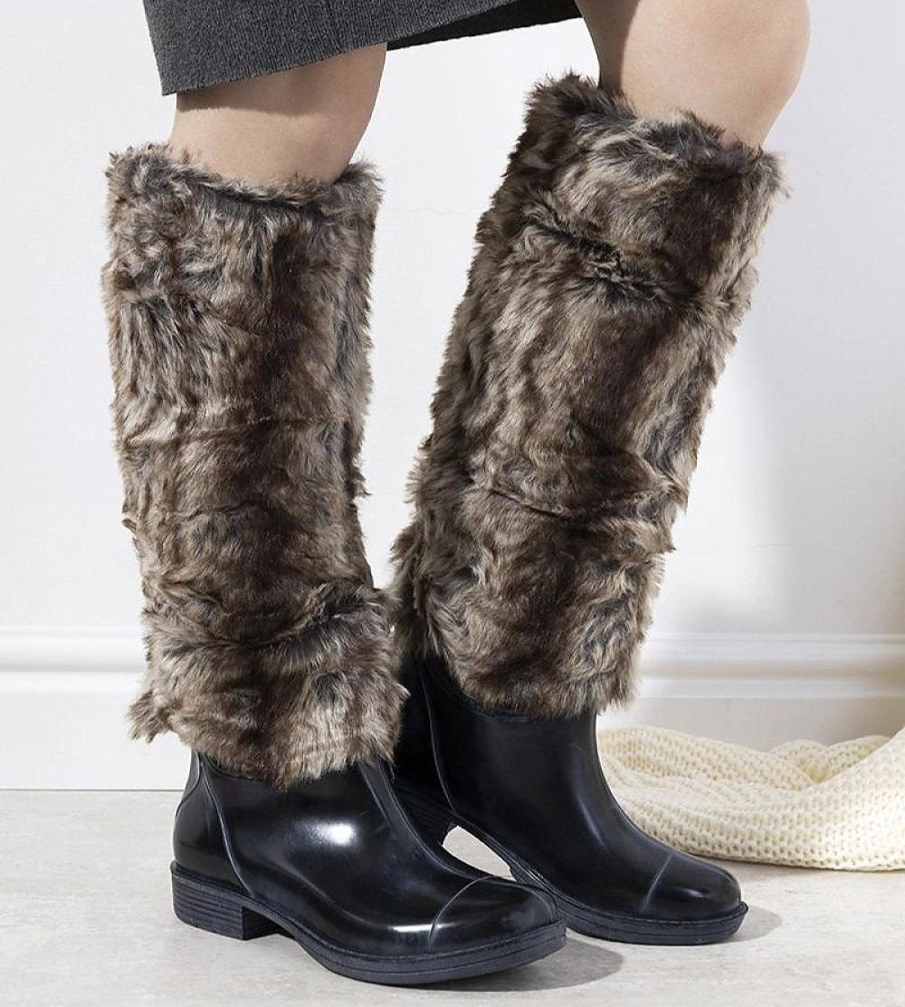 Navy blue faux fur wellingtons boots