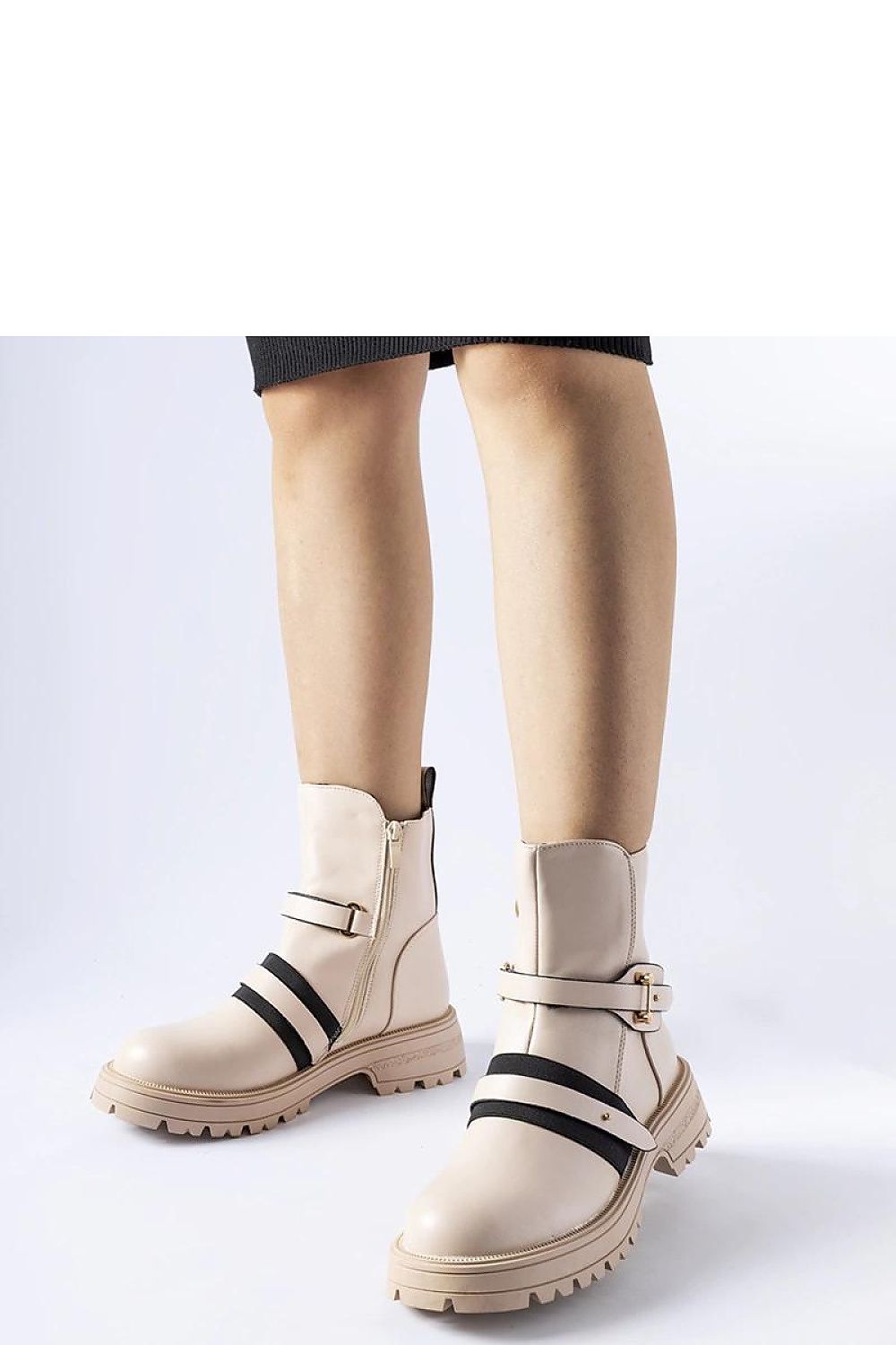 Boots model 204817 Solea  Main image