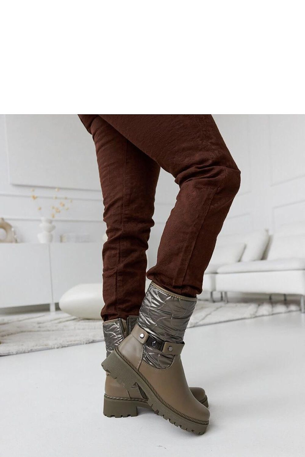 RevChic Kavira15 Boots 051 – Green Secondary image