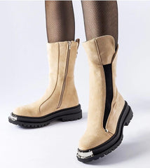 Beige insulated Bologna boots