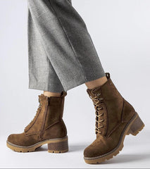 Brown tied block heel boots