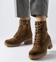 Brown tied block heel boots