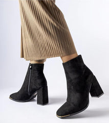 Black Cheney heel boots