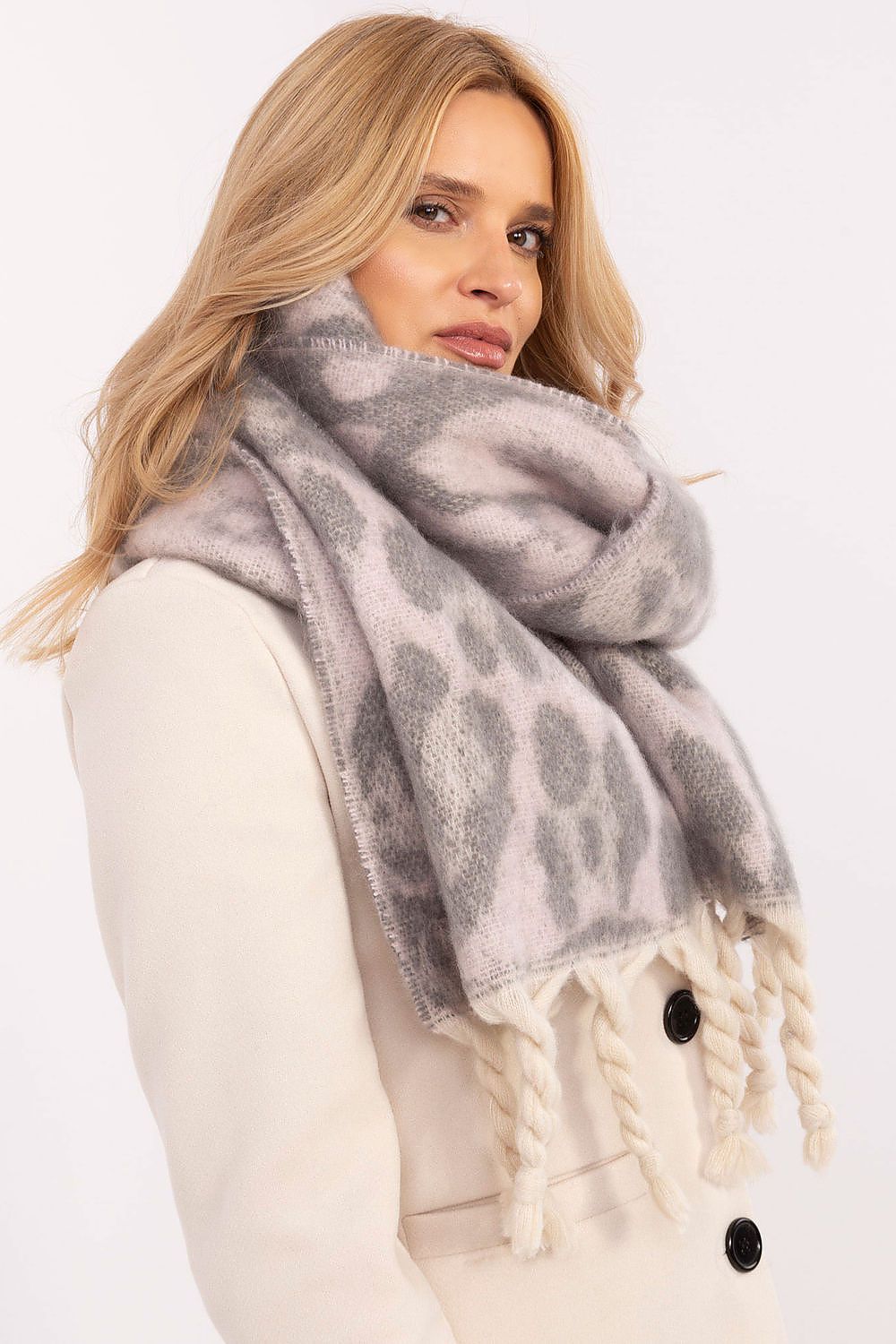 AT Animal Print Fringe Scarf Secondary image