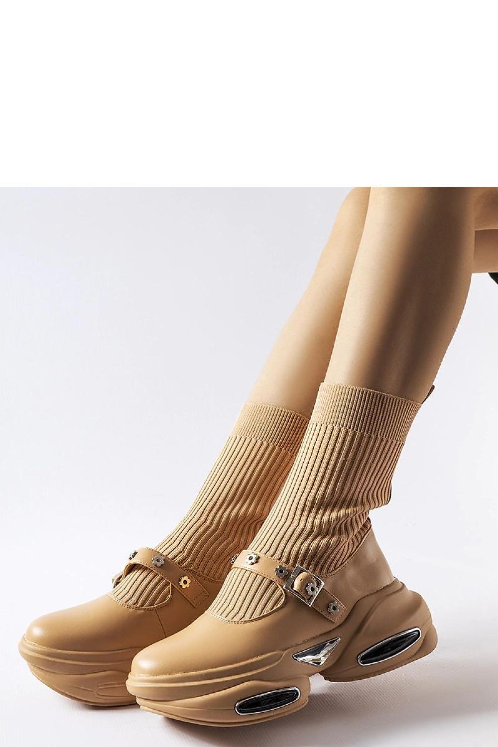 RevChic Kavira39 Boots 518 – Beige Secondary image