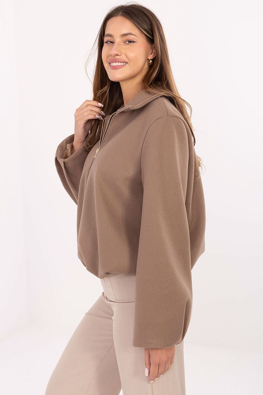 Rue Paris Balloon-Cut Short Jacket with Puffy Sleeves Secondary image