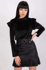 Long sleeves straight cut velour blouse