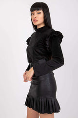 Long sleeves straight cut velour blouse