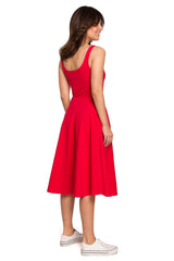 Thin shoulder straps flared bottoms day dress